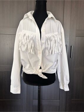 Carry Back Classic White Cotton Button-Up